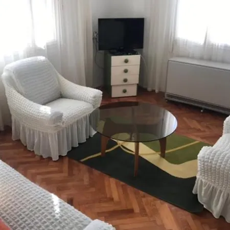Stojanovic Apartment